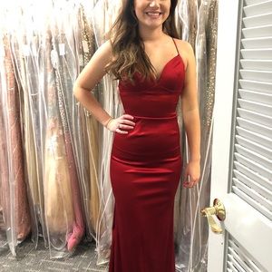 Size 4 Sherri Hill Red Formal Dress
